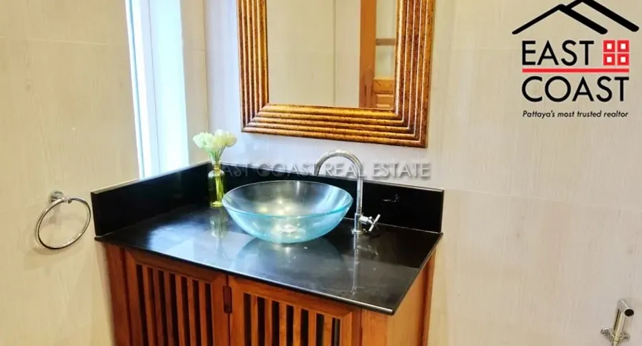 For rent 5 bedrooms house in Bang Lamung, Chonburi