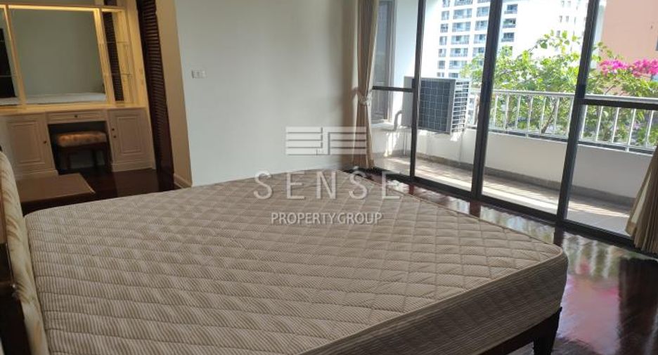 Wohnung zur Miete mit 4 Zimmer in Watthana, Bangkok