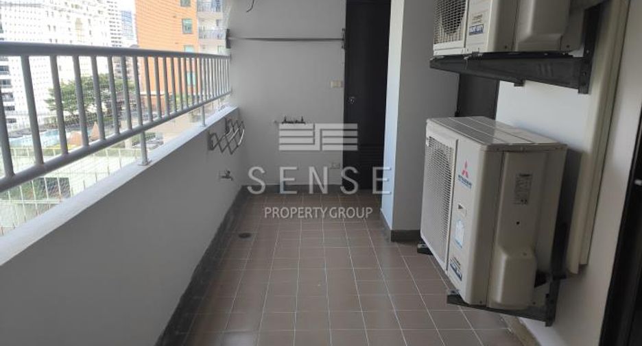 Wohnung zur Miete mit 4 Zimmer in Watthana, Bangkok