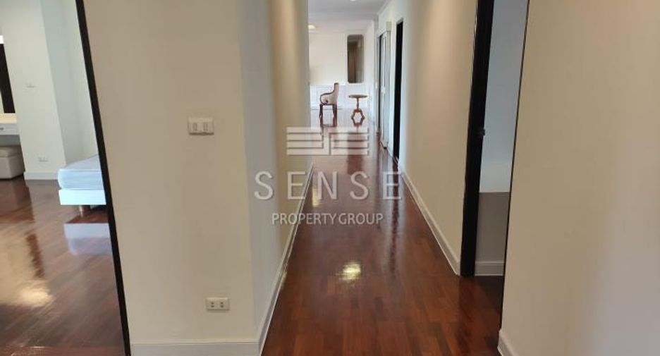 Wohnung zur Miete mit 4 Zimmer in Watthana, Bangkok