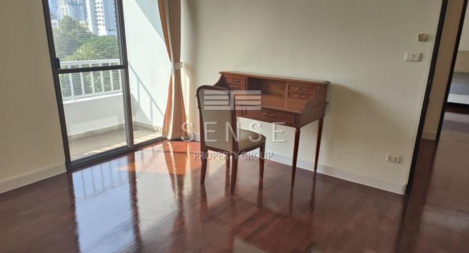 Wohnung zur Miete mit 4 Zimmer in Watthana, Bangkok
