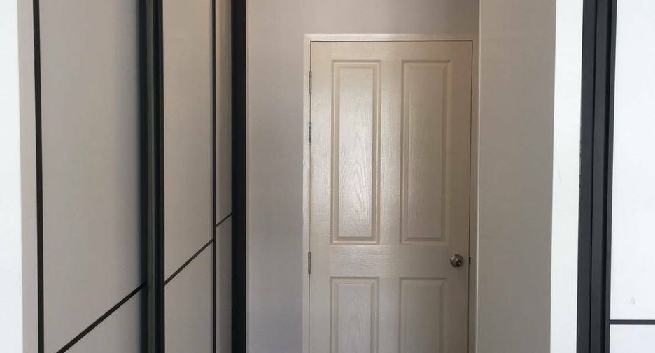 For sale 3 Beds townhouse in Yan Nawa, Bangkok
