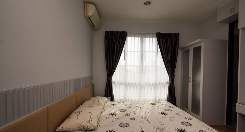 For rent 3 bedrooms condo in Central Pattaya, Pattaya