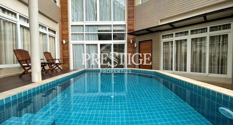 For sale 3 bedrooms house in Sattahip, Chonburi