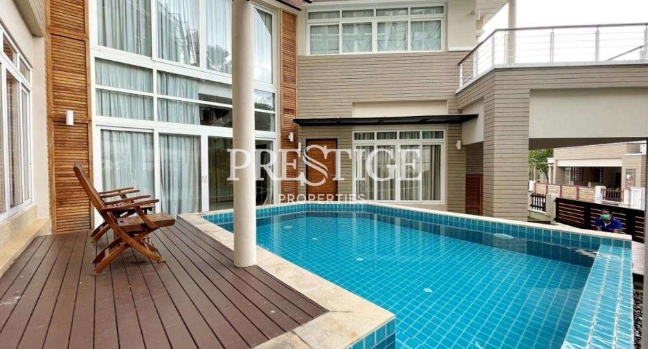 For sale 3 bedrooms house in Sattahip, Chonburi