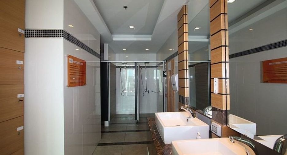 Wohnung zur Miete und zum Kauf mit 1 Zimmer in Bang Lamung, Chonburi