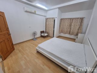 For rent 2 bed townhouse in Hua Hin, Prachuap Khiri Khan