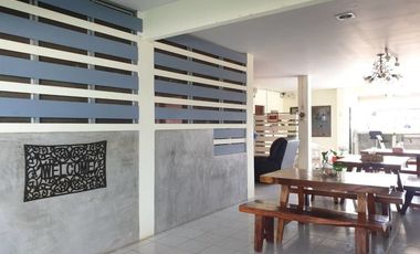 For sale 4 bedrooms townhouse in Mueang Phetchaburi, Phetchaburi