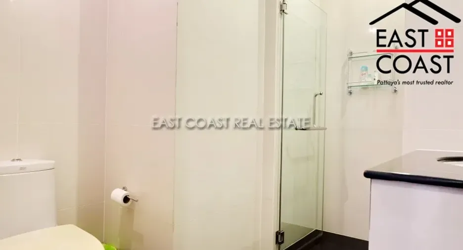 For sale 3 bedrooms condo in Jomtien, Pattaya