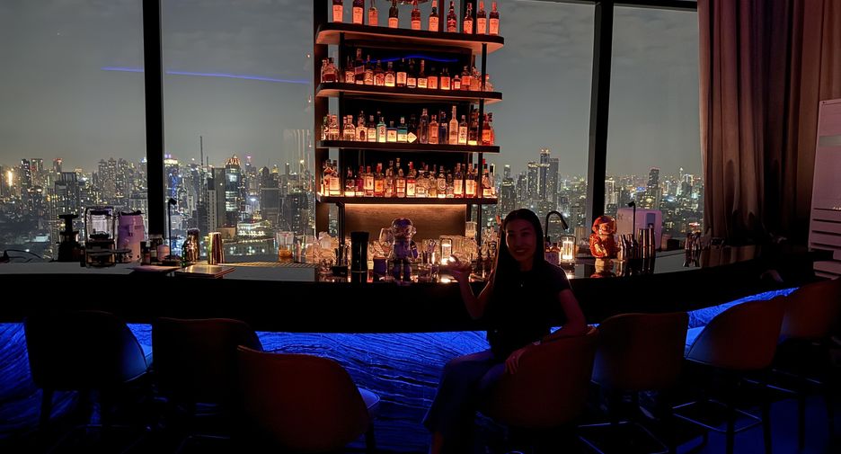 For sale 1 bed apartment in Khlong Toei, Bangkok