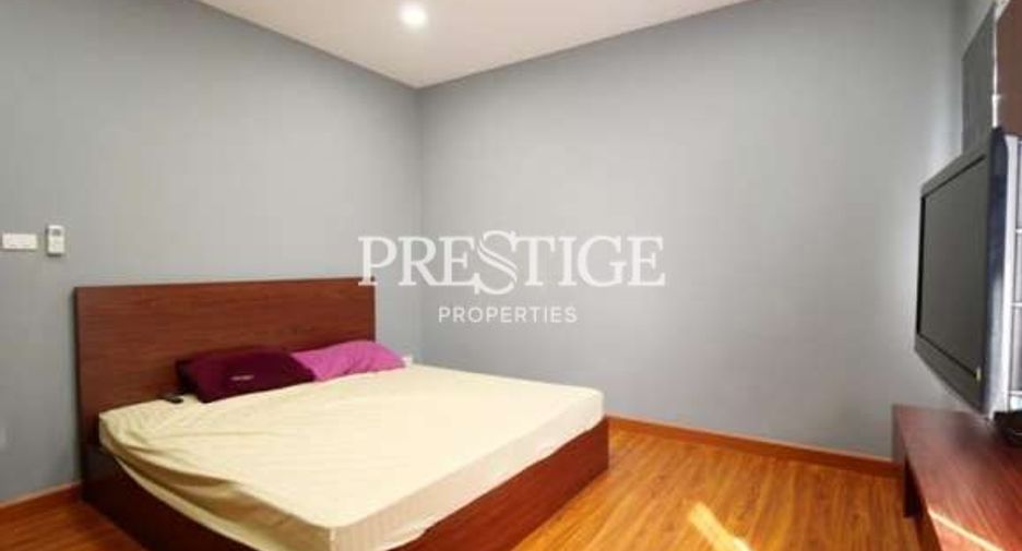 Haus zum Kauf mit 4 Zimmer in Bang Lamung, Chonburi