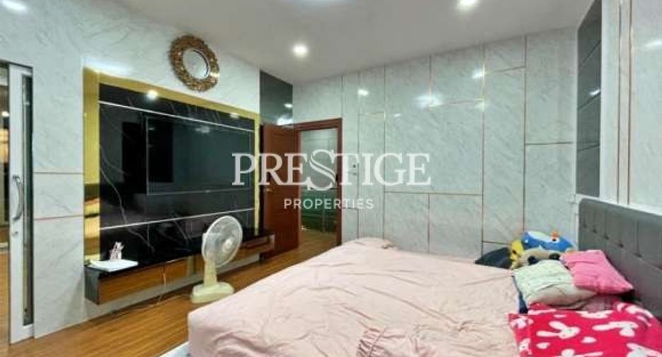 Haus zum Kauf mit 4 Zimmer in Bang Lamung, Chonburi