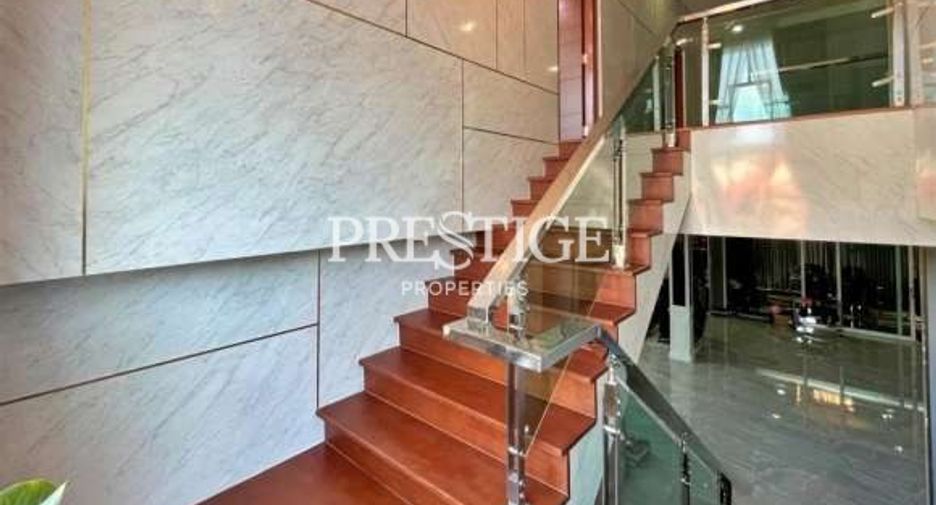 Haus zum Kauf mit 4 Zimmer in Bang Lamung, Chonburi