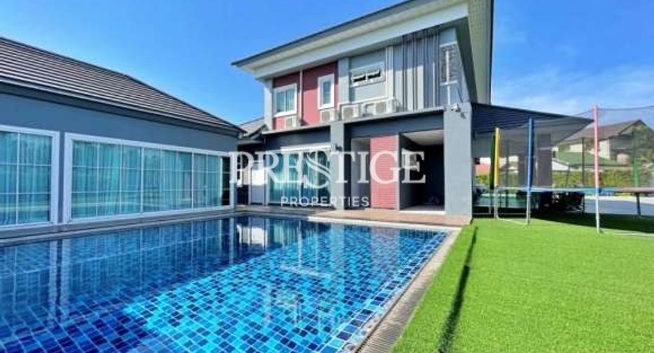 Haus zum Kauf mit 4 Zimmer in Bang Lamung, Chonburi