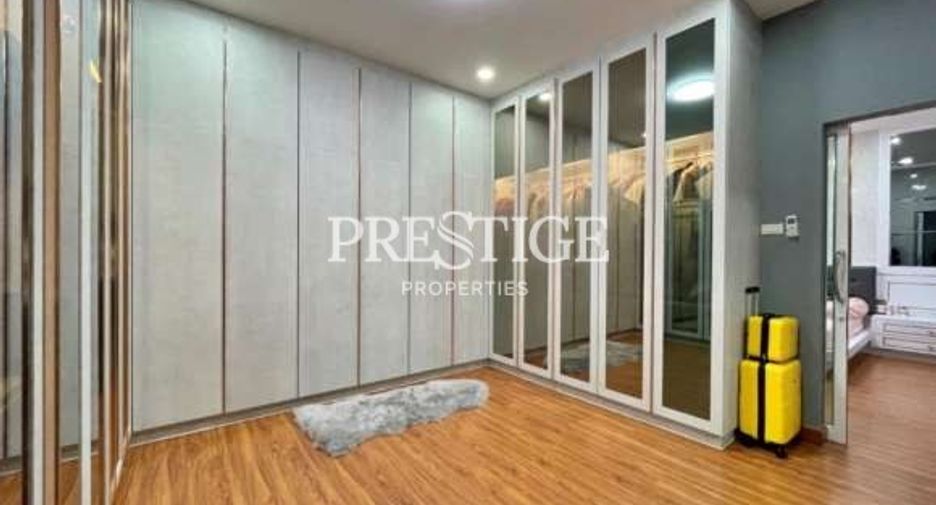 Haus zum Kauf mit 4 Zimmer in Bang Lamung, Chonburi
