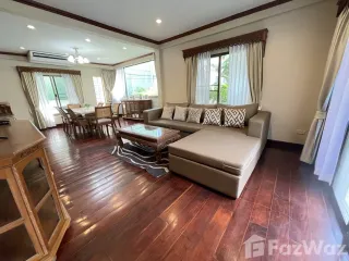 For rent 3 Beds villa in Khlong San, Bangkok