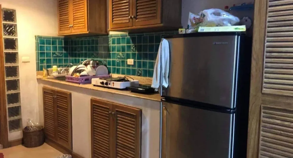 For sale 2 bed condo in Khlong Toei, Bangkok