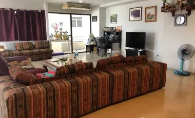 For sale 2 Beds condo in Khlong Toei, Bangkok