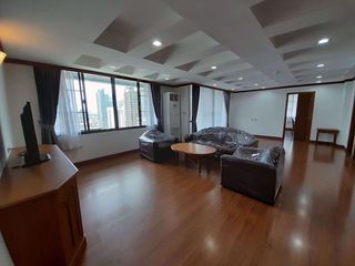 For rent スタジオ condo in Khlong Toei, Bangkok