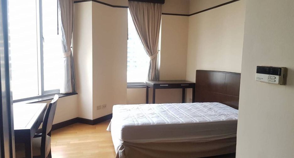 For sale 3 bedrooms condo in Pathum Wan, Bangkok