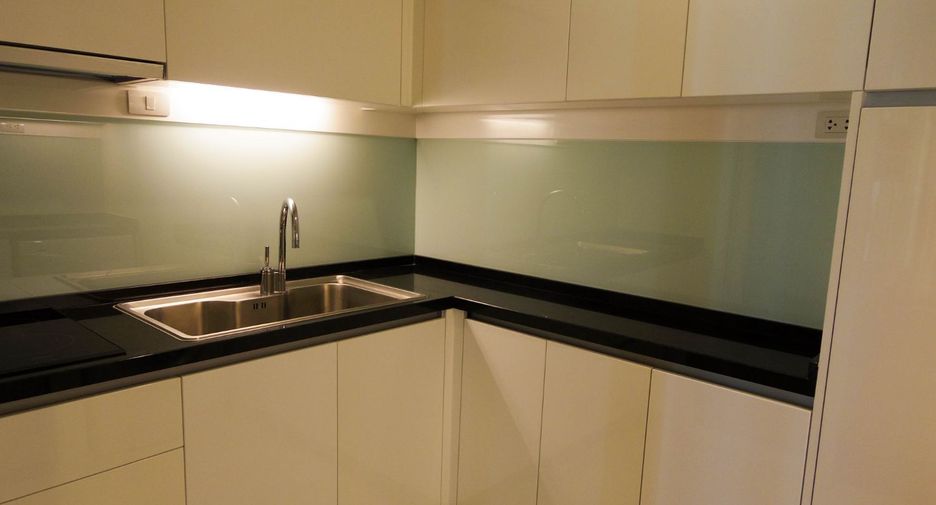 For rent 1 Beds condo in Khlong Toei, Bangkok
