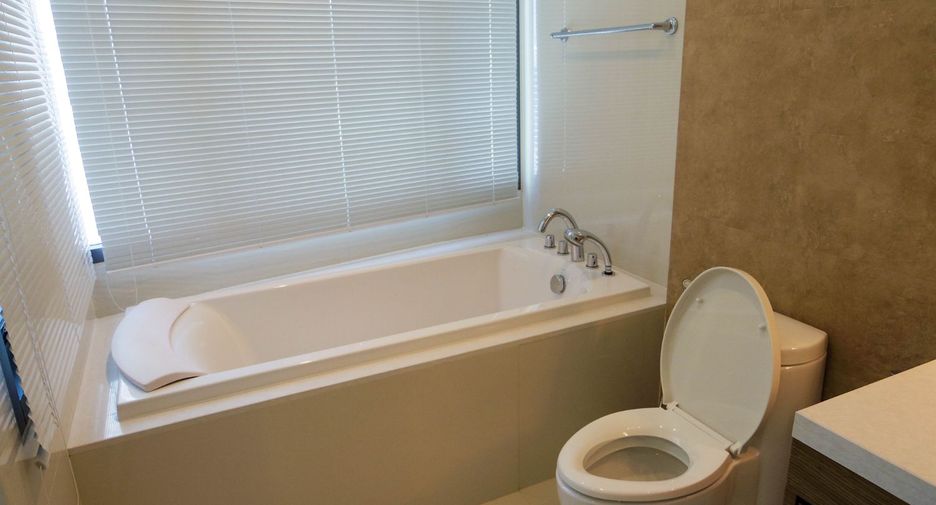 For rent 1 Beds condo in Khlong Toei, Bangkok