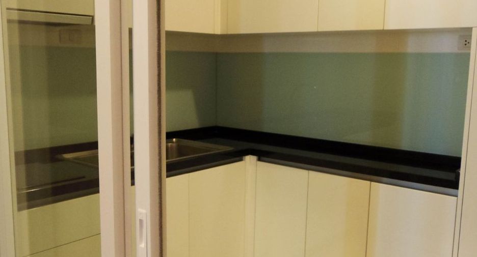 For rent 1 Beds condo in Khlong Toei, Bangkok