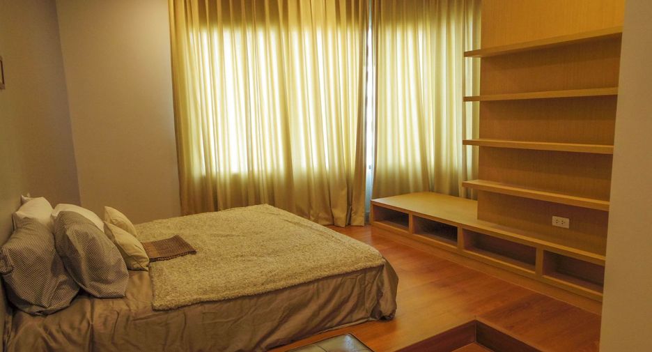 For rent 1 Beds condo in Khlong Toei, Bangkok