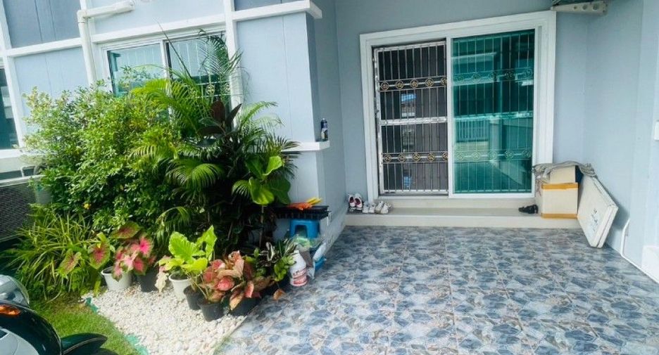 For sale 2 Beds townhouse in Ban Khai, Rayong