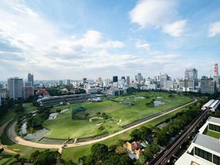 For sale 4 Beds condo in Pathum Wan, Bangkok