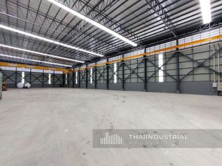 À louer entrepôt à Bang Phli, Samut Prakan