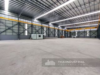 À louer entrepôt à Bang Phli, Samut Prakan