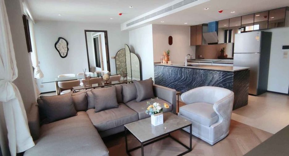 For rent 2 bed condo in Watthana, Bangkok