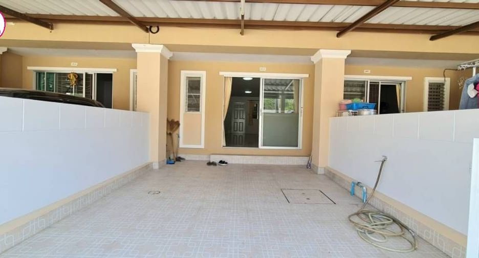 For sale 2 bed townhouse in Phan Thong, Chonburi