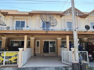 For sale 2 bed townhouse in Phan Thong, Chonburi