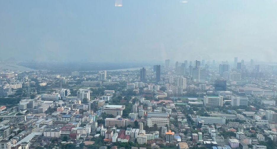 For rent 4 bedrooms condo in Sathon, Bangkok