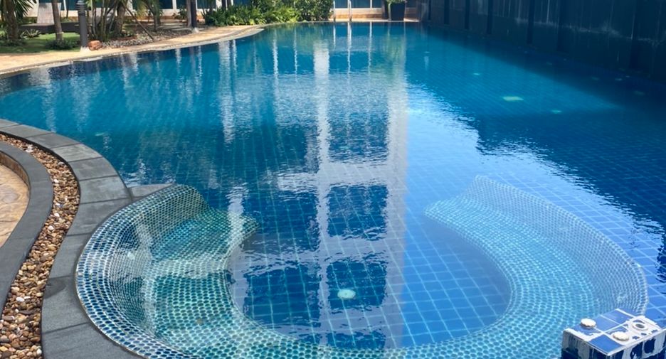 For sale 1 bed condo in Bang Lamung, Chonburi