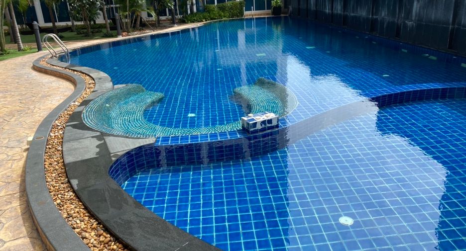 For sale 1 bed condo in Bang Lamung, Chonburi