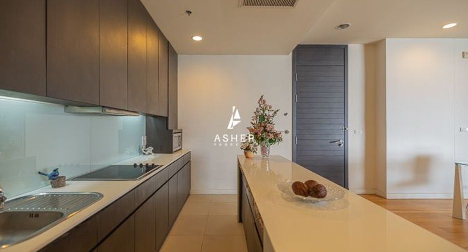 Condo en alquiler de 2 habitaciones en Bang Kho Laem, Bangkok