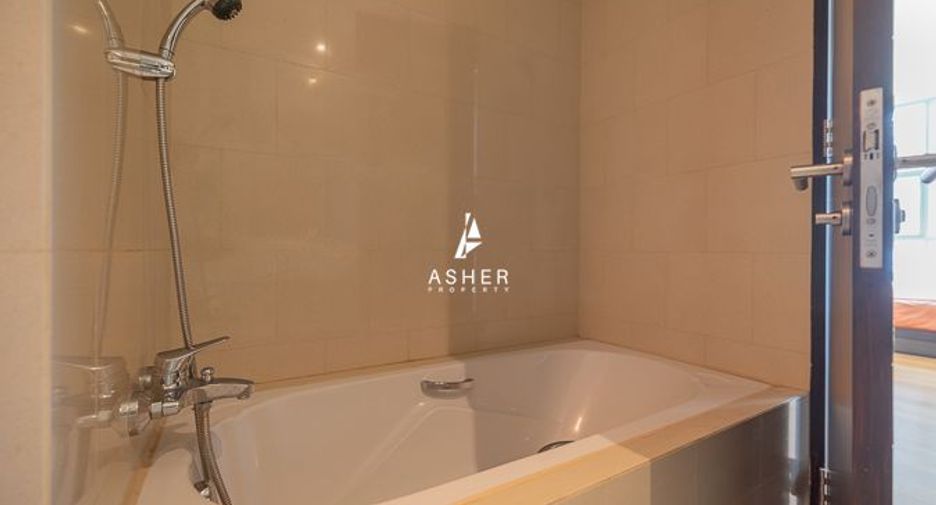 Condo en alquiler de 2 habitaciones en Bang Kho Laem, Bangkok