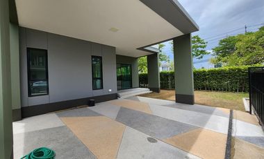 For sale 3 bedrooms house in Bang Phli, Samut Prakan