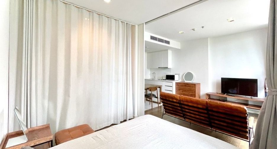 For rent and for sale 1 bed condo in Sathon, Bangkok