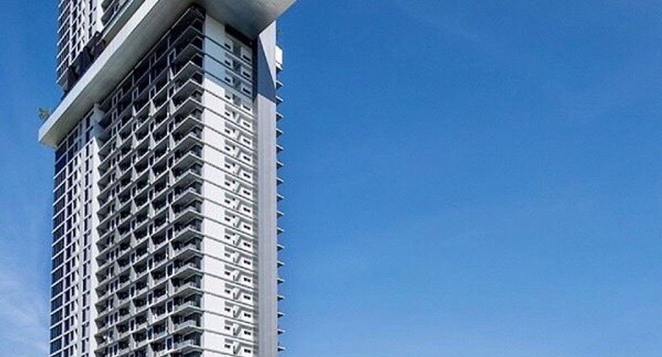 For rent and for sale 1 bed condo in Sathon, Bangkok