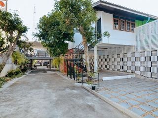 For rent 4 ベッドルーム house in Phaya Thai, Bangkok