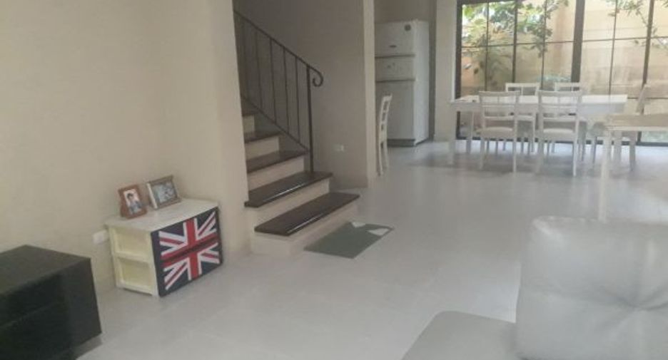 For rent and for sale 3 bed house in Nikhom Phatthana, Rayong