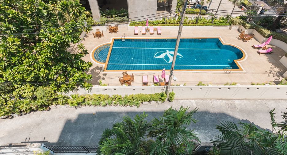 For rent 1 bed condo in Pathum Wan, Bangkok