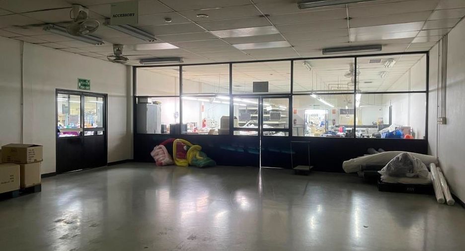 For rent warehouse in Uthai, Phra Nakhon Si Ayutthaya