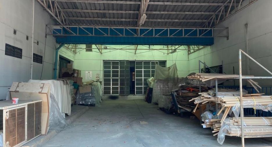 For rent warehouse in Uthai, Phra Nakhon Si Ayutthaya