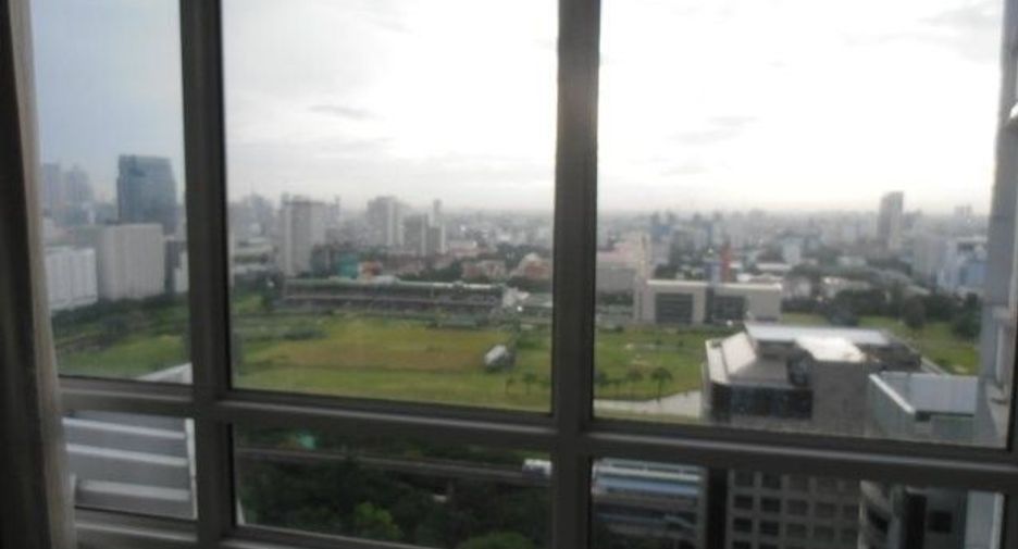 For rent and for sale 3 bedrooms condo in Pathum Wan, Bangkok