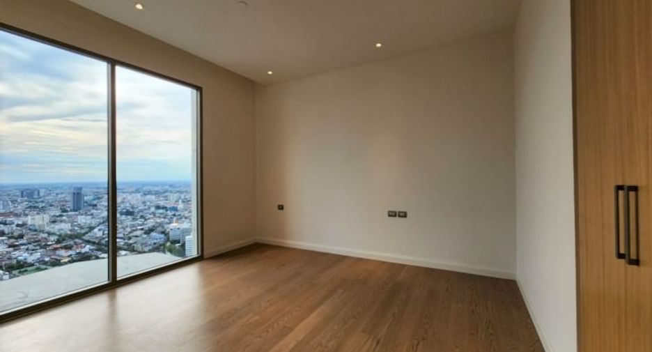 À vendre 4 chambres condo à Khlong San, Bangkok